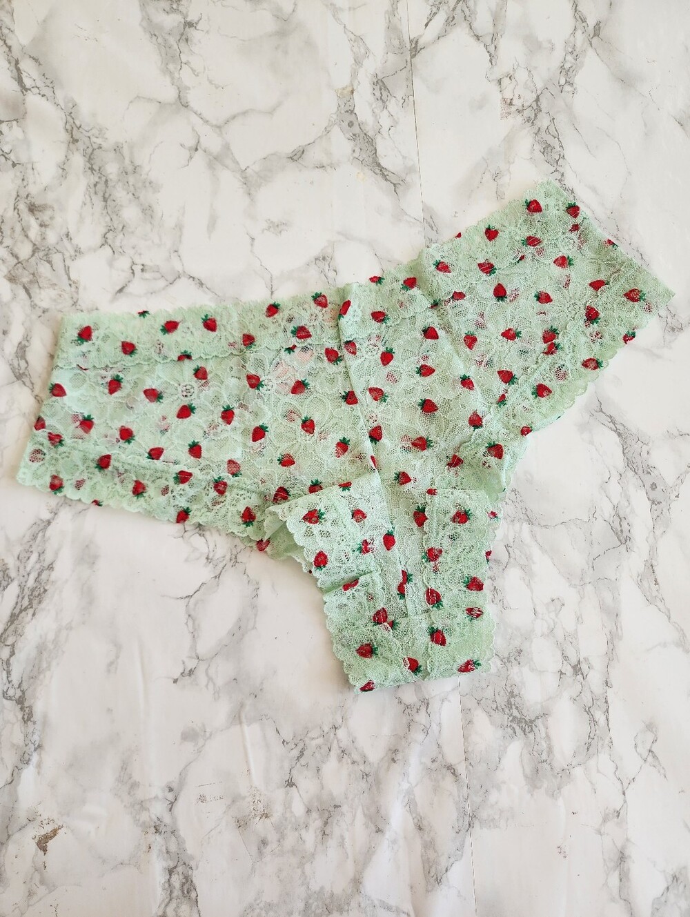 Victoria's Secret Lacie Cheeky Panty Strawberry Print XL - Picture 3 of 7
